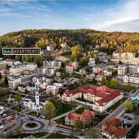 Art & Sunski Studio Z Garazem Podziemnym Krynica Zdroj Eksteriør bilde