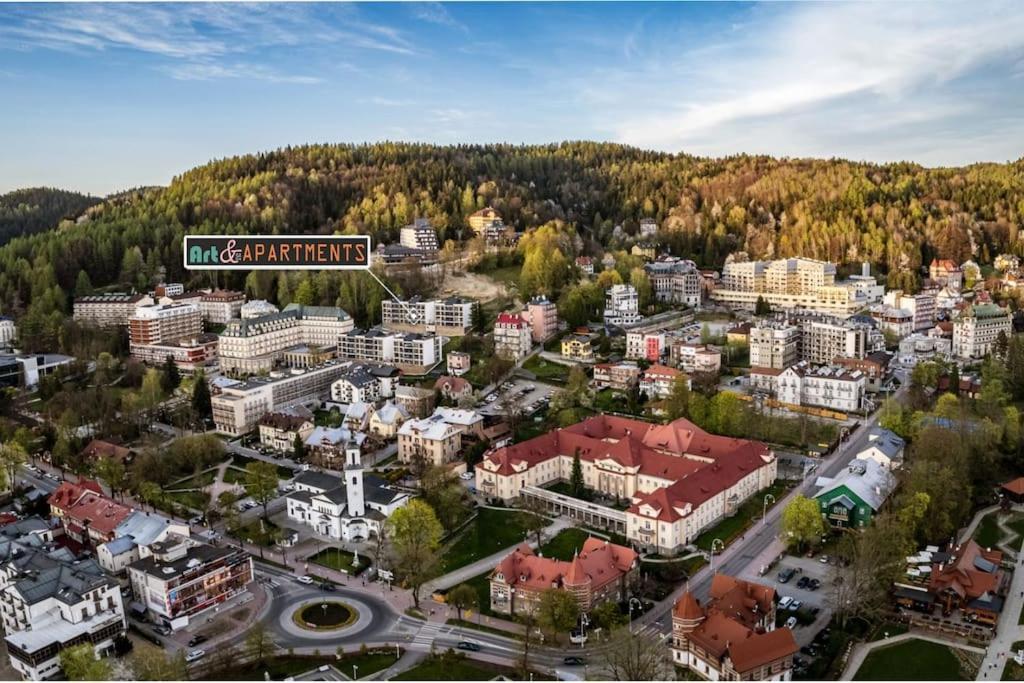 Art & Sunski Studio Z Garazem Podziemnym Krynica Zdroj Eksteriør bilde